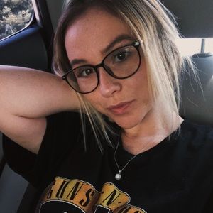 Meet your Posher, Chelsey